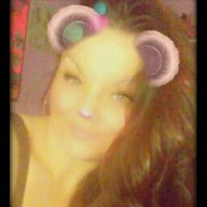 Meet your Posher, Kristi leigh